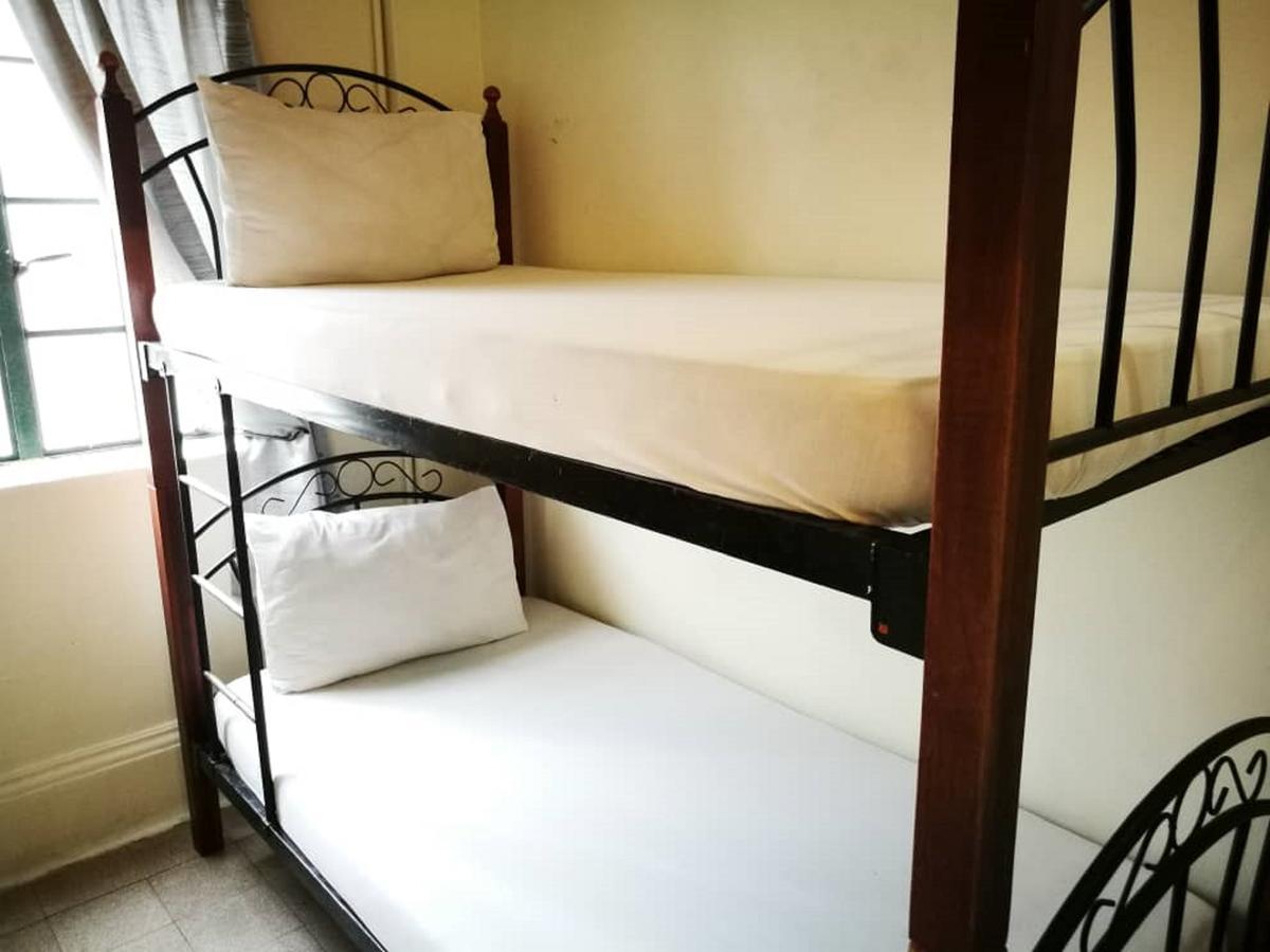 Grocer'S Inn Backpackers Guesthouse كوالالمبور المظهر الخارجي الصورة