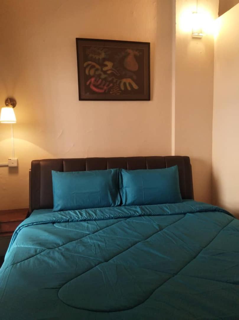 Grocer'S Inn Backpackers Guesthouse كوالالمبور المظهر الخارجي الصورة